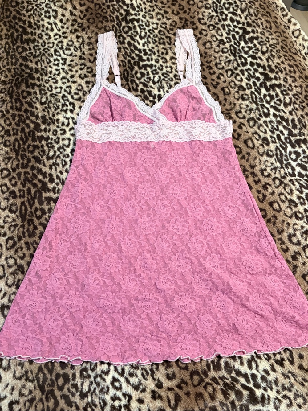 Hanky Panky Pink Lace Floral Lingerie Chemise with Light Pink Trim